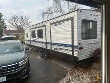 35 Foot Camper Trailer