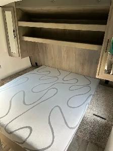 35 Foot Camper Trailer - Photo 2