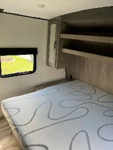 35 Foot Camper Trailer - Photo 3