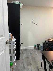 Private Furnished Basement Room onlyFor Female.All Included$500 - Photo 3