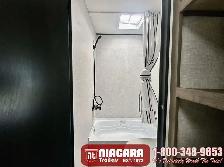 2025 STARCRAFT AR/ONE 231BH Travel Trailer - Photo 21