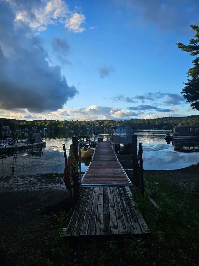 Bord de l'eau – Lac Connelly | Quai privé | 2 chambres | Long