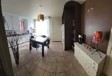 Logement 3 1/2 meublé - disponible/parc, jardin, stationnement - Photo 5