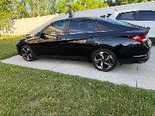 2023 Hyundai Elantra Luxury - Photo 4