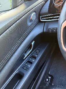 2023 Hyundai Elantra Luxury - Photo 7