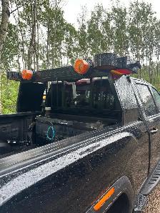 over dimensional truck sign - Photo 2