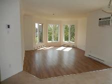4 ½ TOURELLES DE CHAMBLY / LIBRE 1er AOÛT / ASCENSEUR / GARAGE - Photo 4