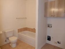 4 ½ TOURELLES DE CHAMBLY / LIBRE 1er AOÛT / ASCENSEUR / GARAGE - Photo 10