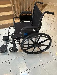 Wheelchair - Photo 2