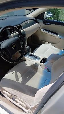 Chevy Impala - Photo 3