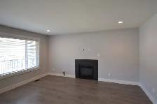 864 Palmer Pl-top floor - Photo 5