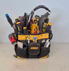 Dewalt Carry Style Tote Tool Bag (32782402)