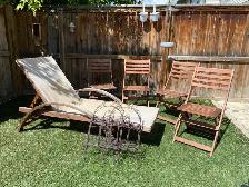 patio lounger and 4 foldable chairs