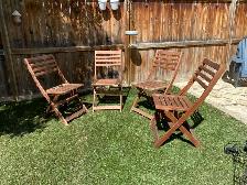 patio lounger and 4 foldable chairs - Photo 2