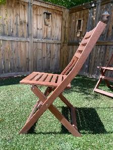 patio lounger and 4 foldable chairs - Photo 3