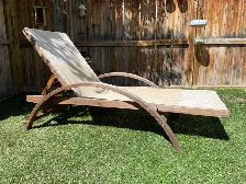 patio lounger and 4 foldable chairs - Photo 5