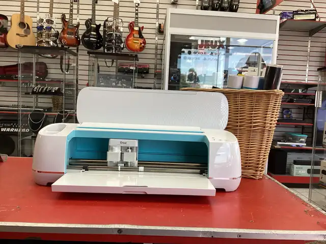 Cricut maker