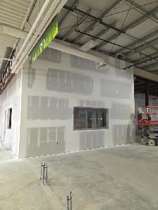 Drywall finisher - Photo 2