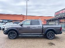 2019 RAM 1500 WARLOCK – 5.7L HEMI V8 – 4X4 ONE OWNER TRUCK - Photo 17