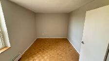 MISSISSUAGA COURT APTS - 2 BDRM ALL INCLUSIVE - Photo 8