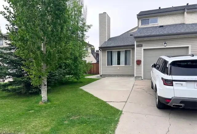 West Edmonton Gem – For Sale by Owner