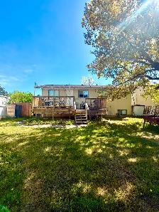 UTILITIES INCLUDED 3 Bed 1 Bath Upper Suite/Patterson Avail Jul2 - Photo 8