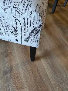 2 Accent Chairs - Photo 4