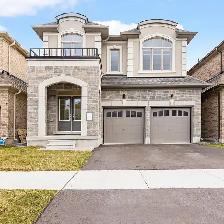 2700 sqft Large 2 garage 4 bed   3.5 bath detached home Oshawa - Photo 16