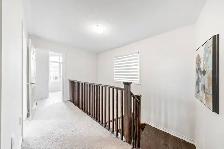 2700 sqft Large 2 garage 4 bed   3.5 bath detached home Oshawa - Photo 18