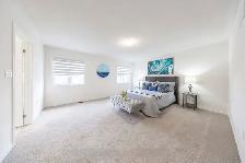 2700 sqft Large 2 garage 4 bed   3.5 bath detached home Oshawa - Photo 28