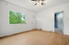 St Norbert Bungalow on Huge Treed Lot! - Photo 6