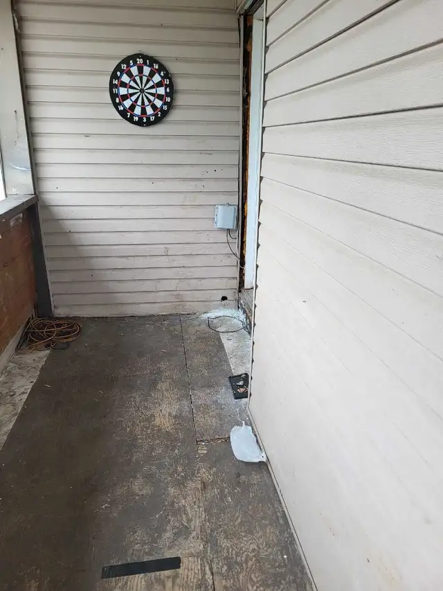 Room/space for monthly rent