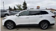 2017 Hyundai Santa Fe - Photo 3