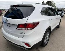 2017 Hyundai Santa Fe - Photo 8