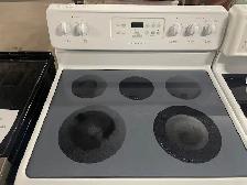 Cuisinière blanche vitrocéramique Frigidaire - Photo 2
