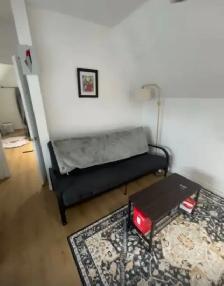 One Bedrooms Apartment, Steps to Subway and Dufferin Mall. - Photo 2