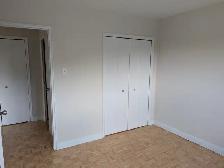 Strathroy 2 BR w/ Monthly 2% Prompt Payment Bonus - Photo 6