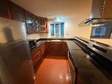 Charming 2 Bedroom   2 Bath Duplex Unit in Kitsilano! - Photo 4