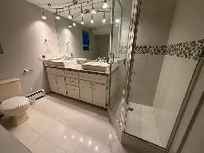 Charming 2 Bedroom   2 Bath Duplex Unit in Kitsilano! - Photo 9