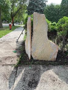 Boulders - Photo 2