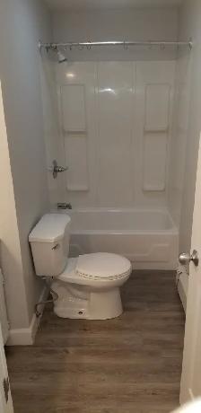 SOHO Downtown 1-Bedroom Apt. $1295/month, July or August. 1st - Photo 3
