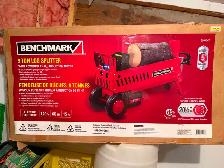 Electric wood splitter for firewood