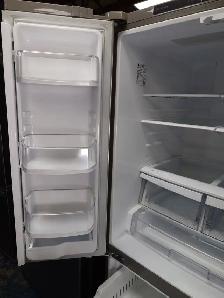 LG '30' Stainless Steel French Door Fridge on Sale‼️ - Photo 5