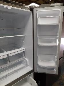 LG '30' Stainless Steel French Door Fridge on Sale‼️ - Photo 7
