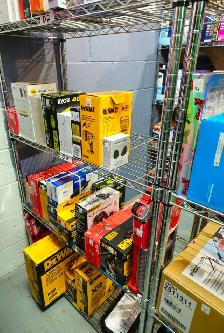 ELECTRONICS-LEGO-HOUSEHOLD BRAND NEW MERCHANDISE ONLINE AUCTION - Photo 2
