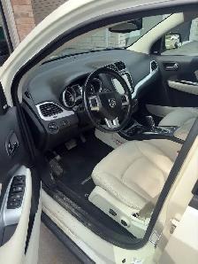 2012 Dodge Journey R/T - Photo 5