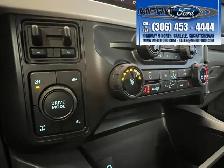 2026 Ford Super Duty F-250 SRW XLT 6.8L V8 603A - Photo 32