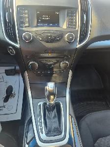 2018 Ford Edge - Photo 15