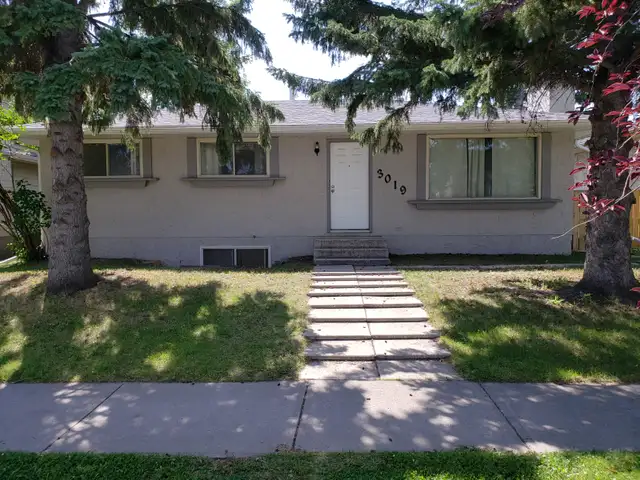 2- BEDROOM BASEMENT SUITE AVAILABLE IMMEDIATELY
