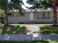 2- BEDROOM BASEMENT SUITE AVAILABLE IMMEDIATELY